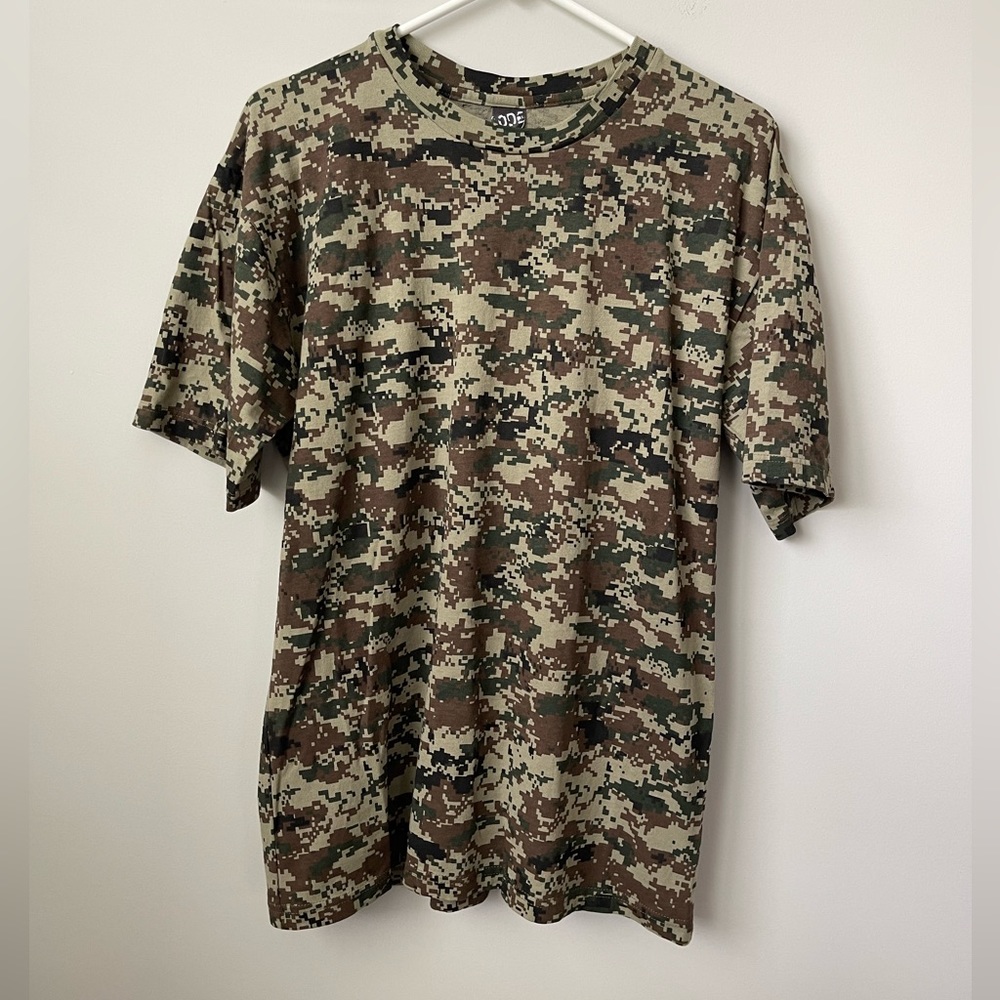 Code V large camo colored